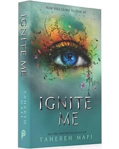 Фото - Ignite Me. Book 3 (Shatter Me)